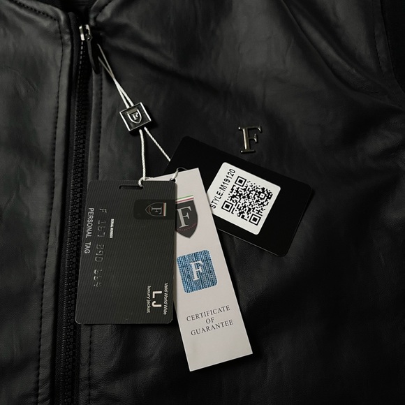 FERRARI F COLLECTIONS — MADE IN ITALY, VEGAN LEATHER/SUEDE, BLACK, LUXURY JACKET - Picture 13 of 17